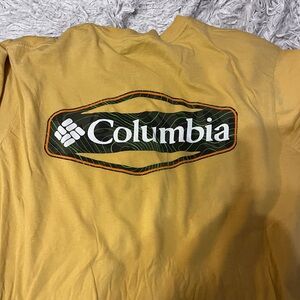 Men’s Columbia Tee Shirt || SIZE XL ||
